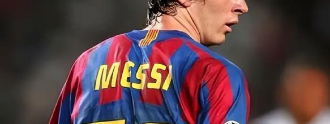 Důvod, proč Messi nosí dres s číslem 30